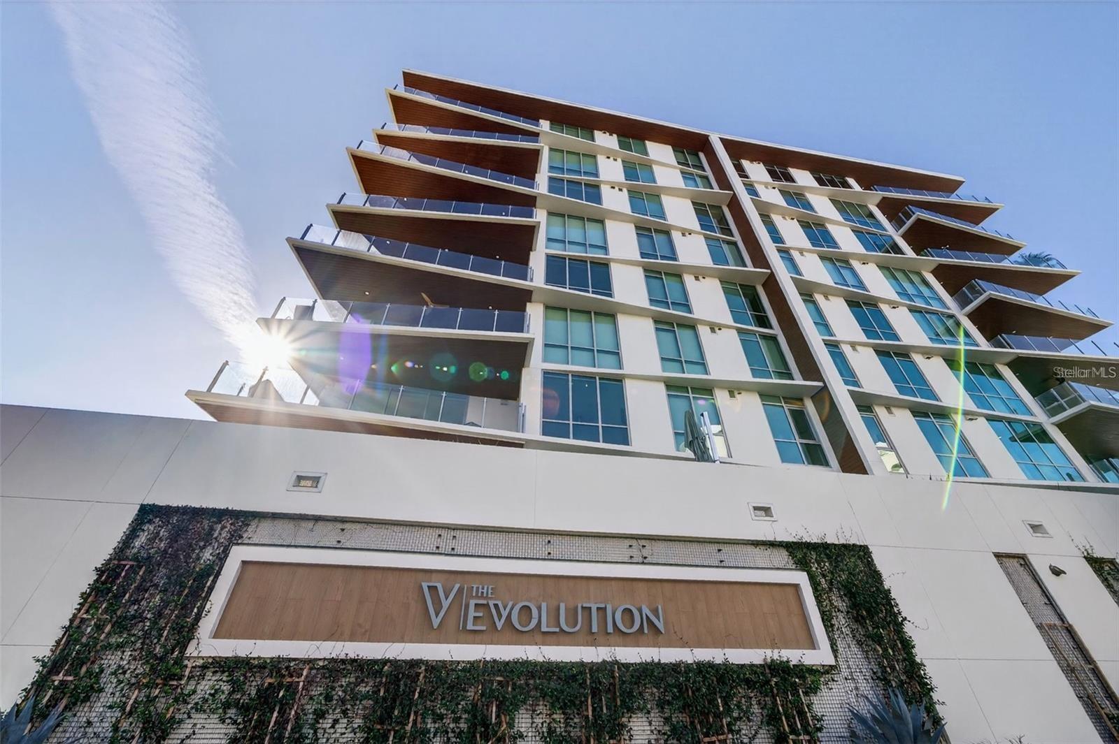 Image 50 of 54 For 111 Golden Gate Point 802ph