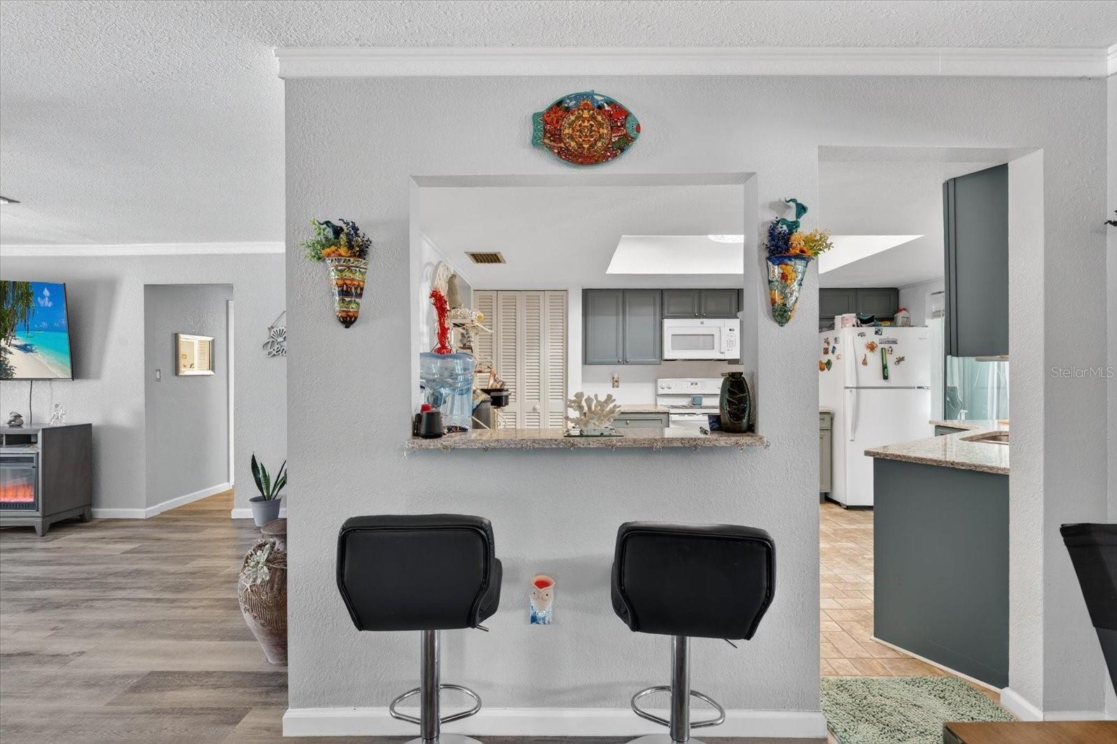 Image 11 of 44 For 4075 Drance Street