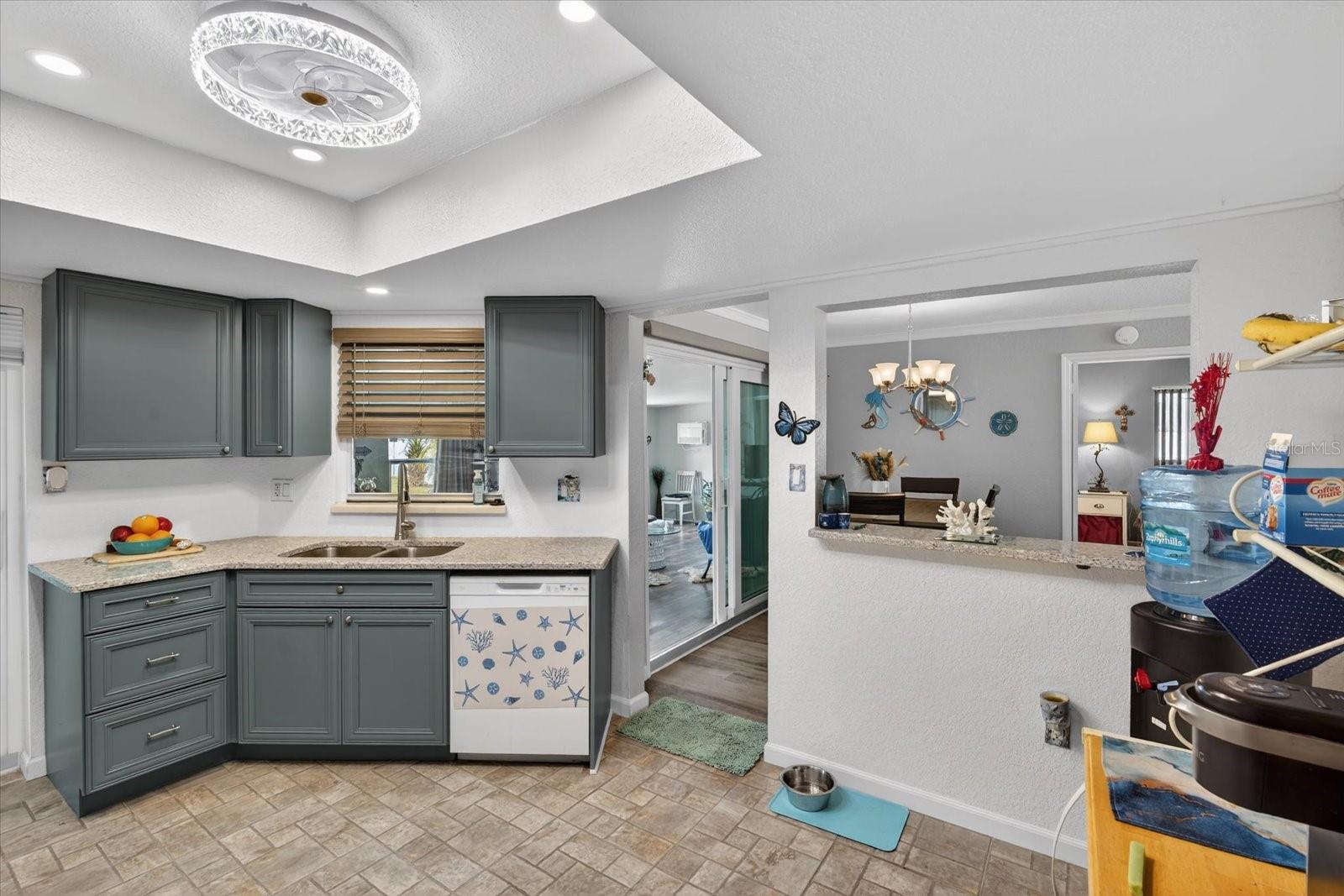 Image 12 of 44 For 4075 Drance Street