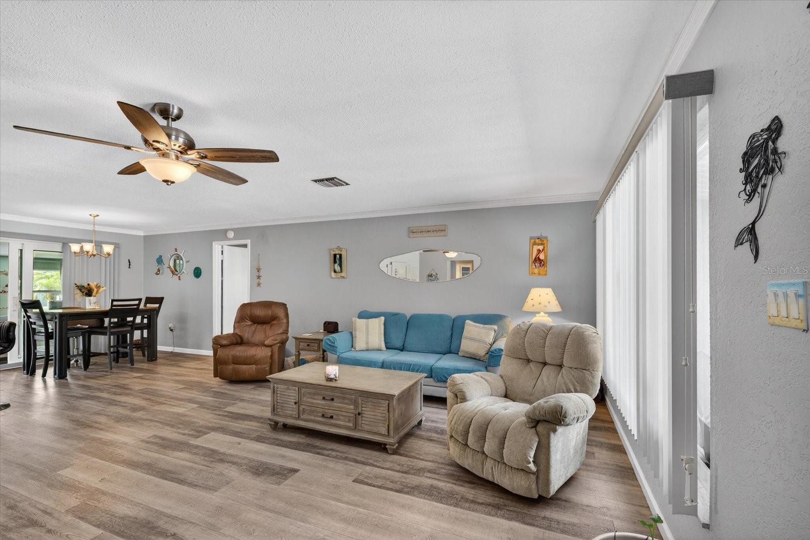 Image 5 of 44 For 4075 Drance Street