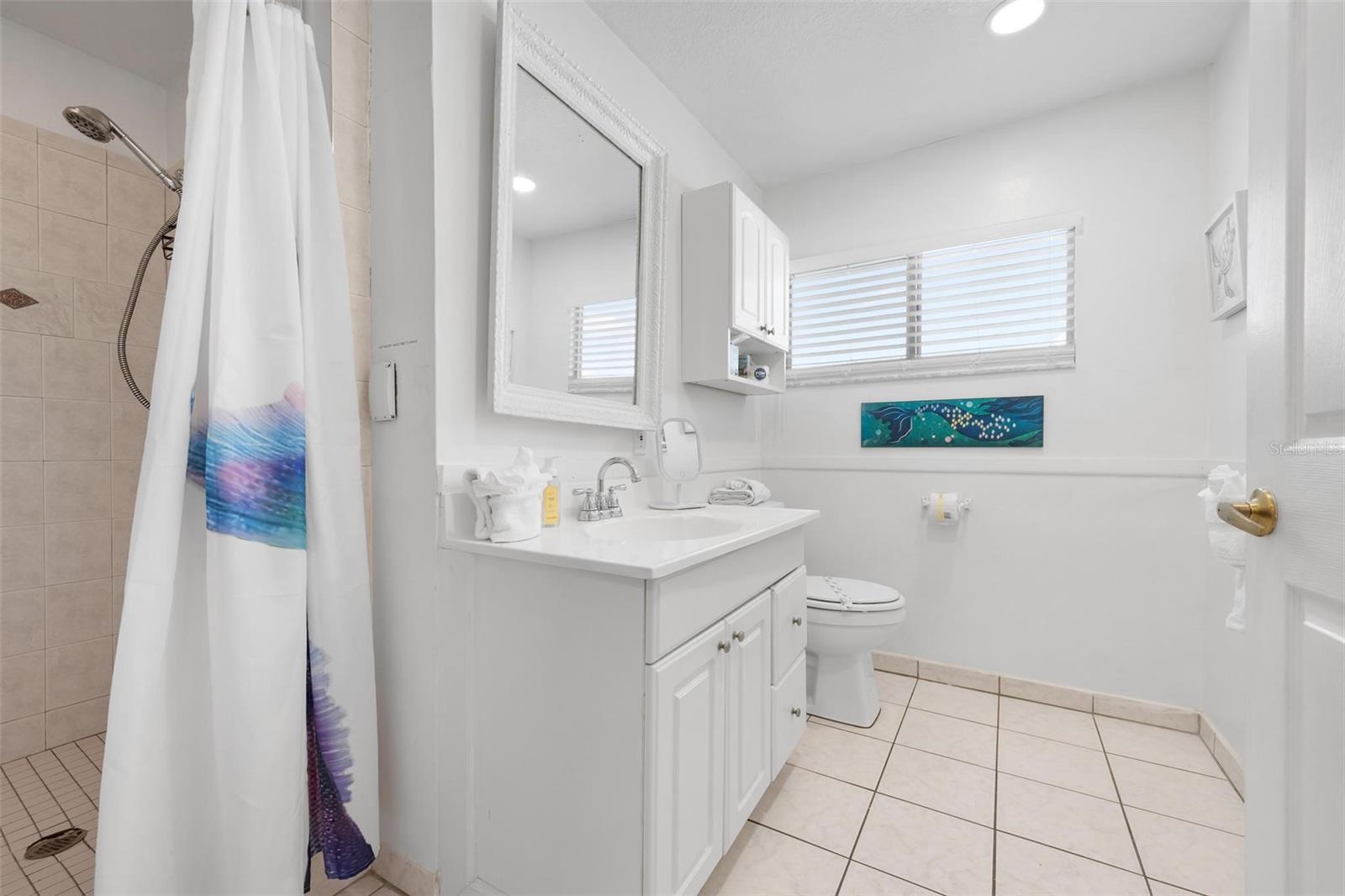 Image 39 of 53 For 6201 6th Avenue Nw