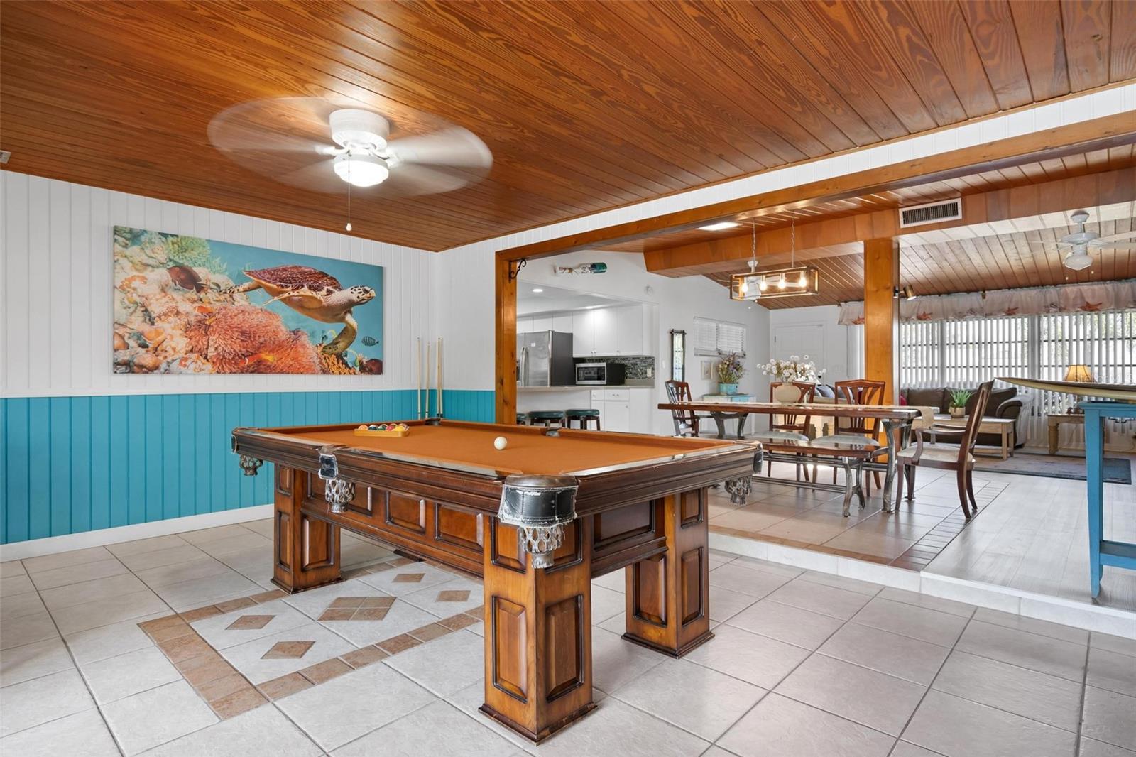 Image 41 of 53 For 6201 6th Avenue Nw