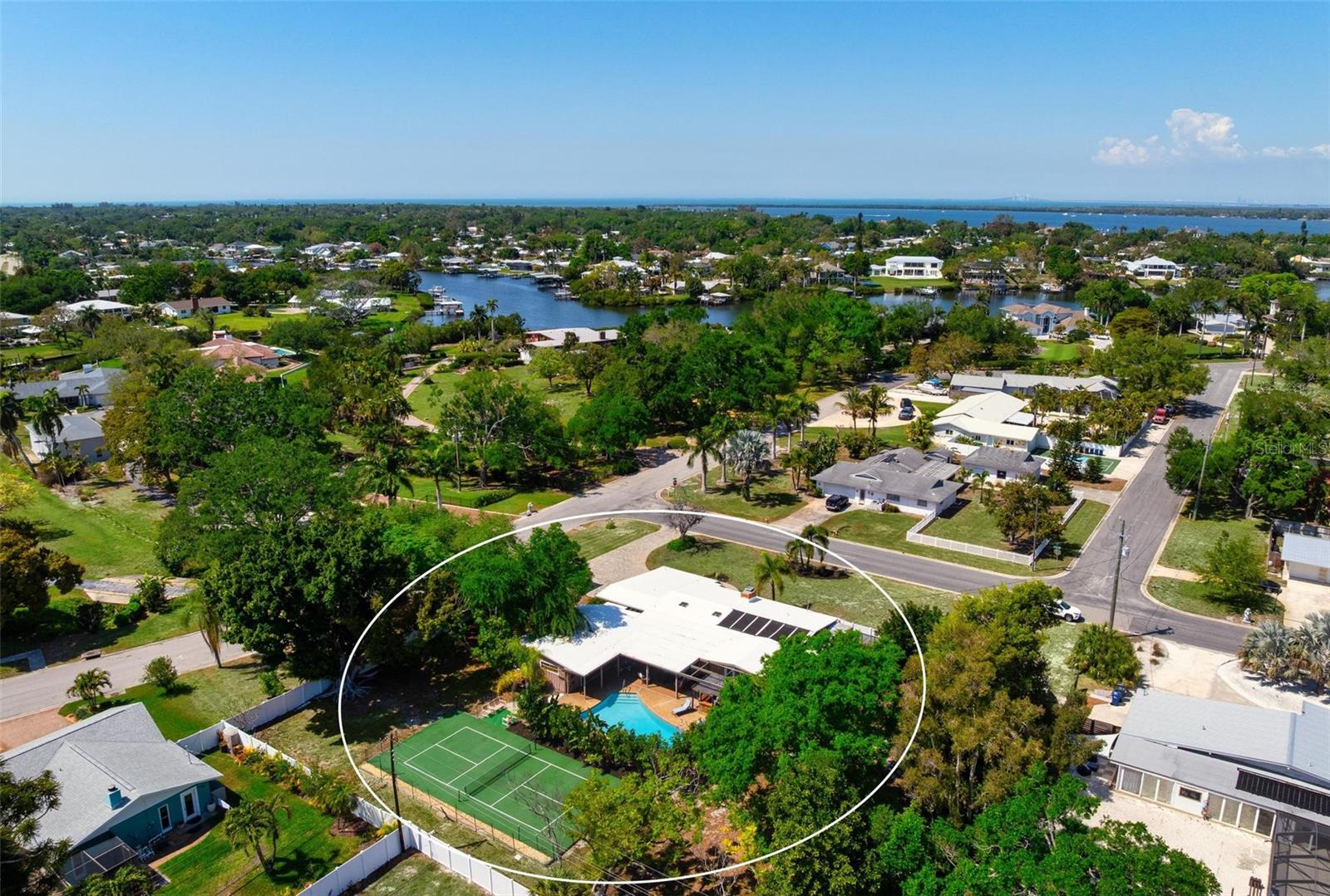 Image 51 of 53 For 6201 6th Avenue Nw