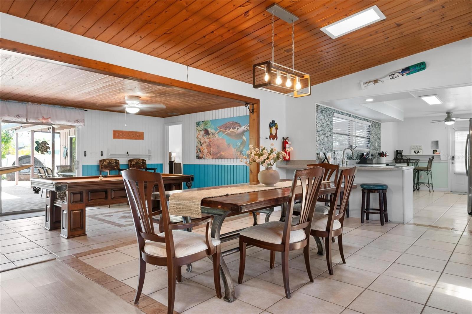 Image 6 of 53 For 6201 6th Avenue Nw