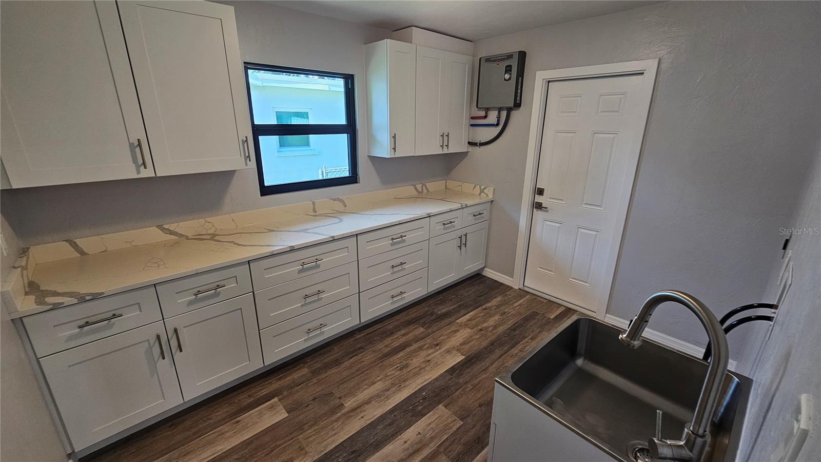 Image 24 of 37 For 3317 Pine Valley Drive