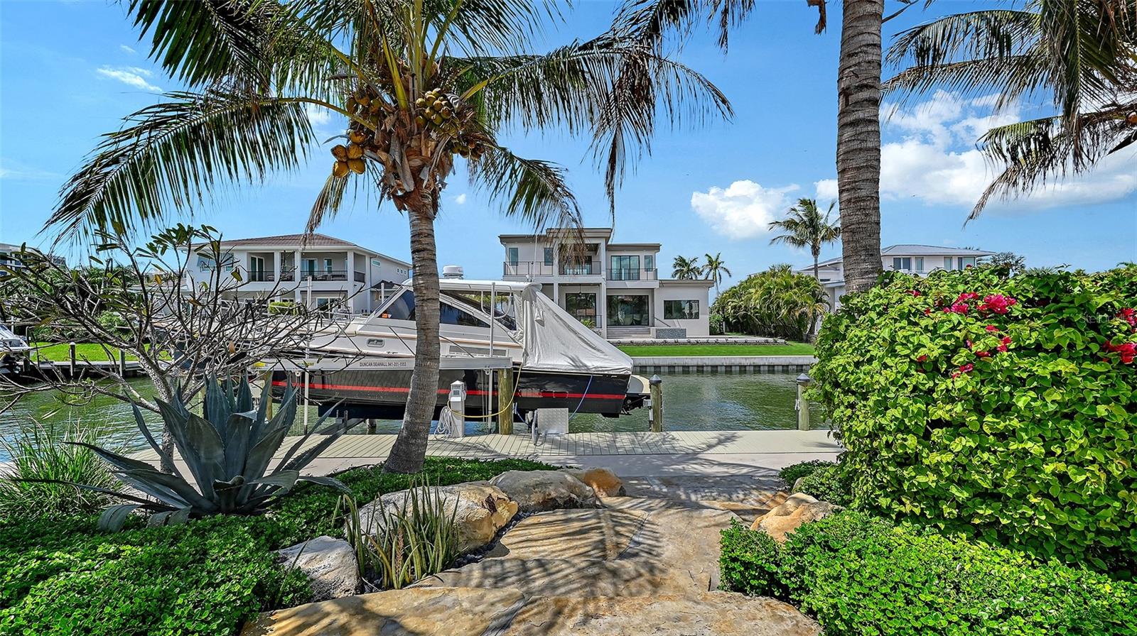 Image 2 of 28 For 531 Wedge Lane