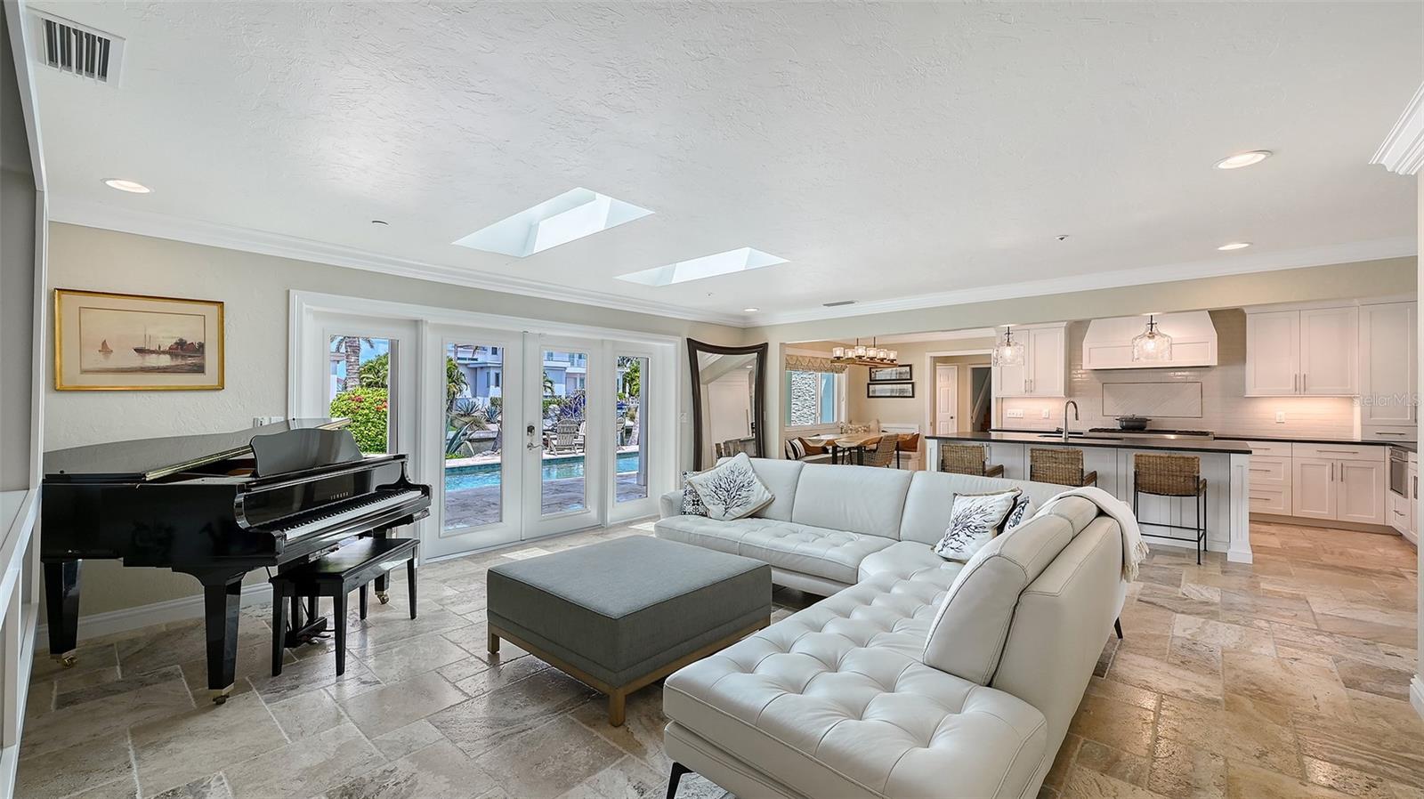 Image 8 of 28 For 531 Wedge Lane