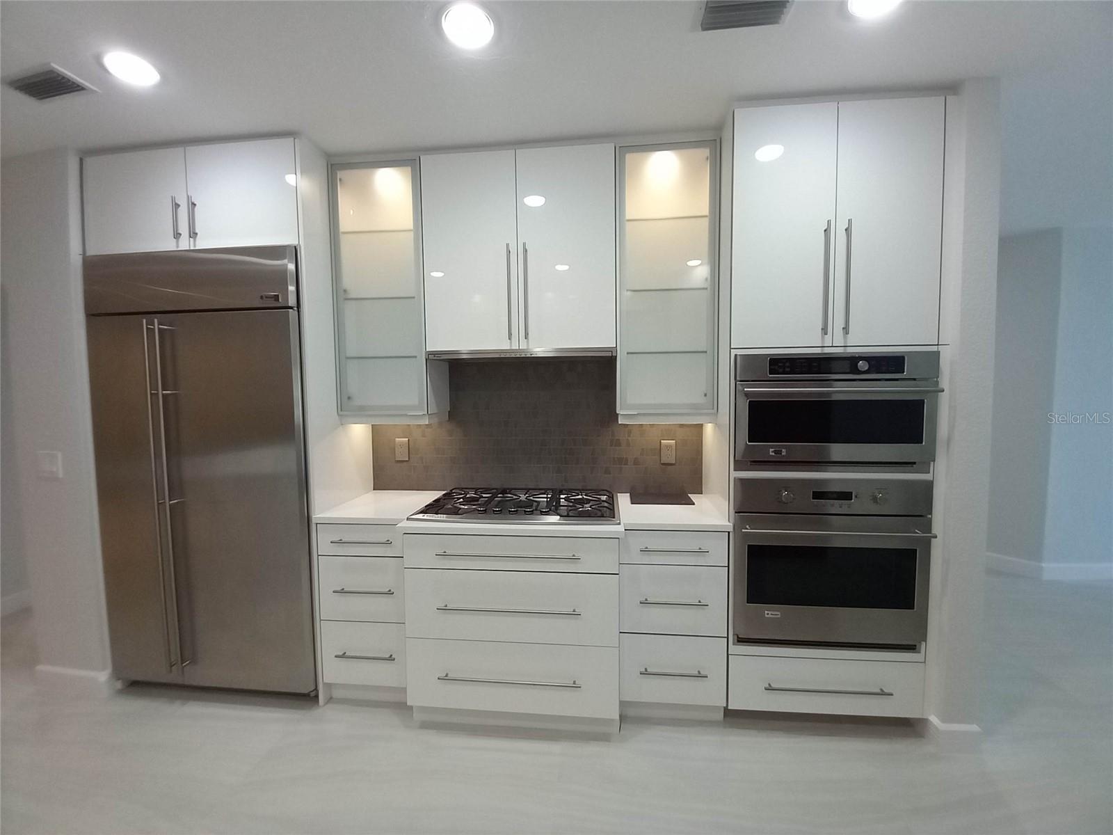 Image 21 of 78 For 360 Gulf Of Mexico Drive 312