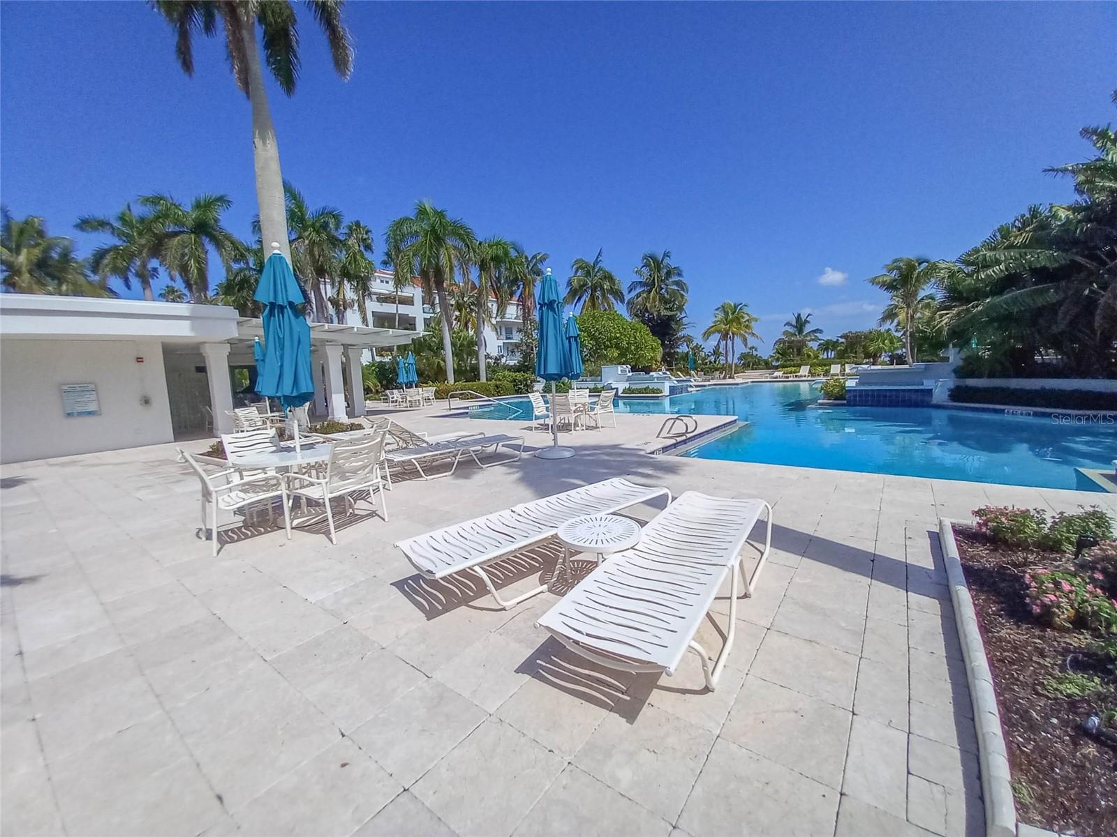 Image 33 of 78 For 360 Gulf Of Mexico Drive 312