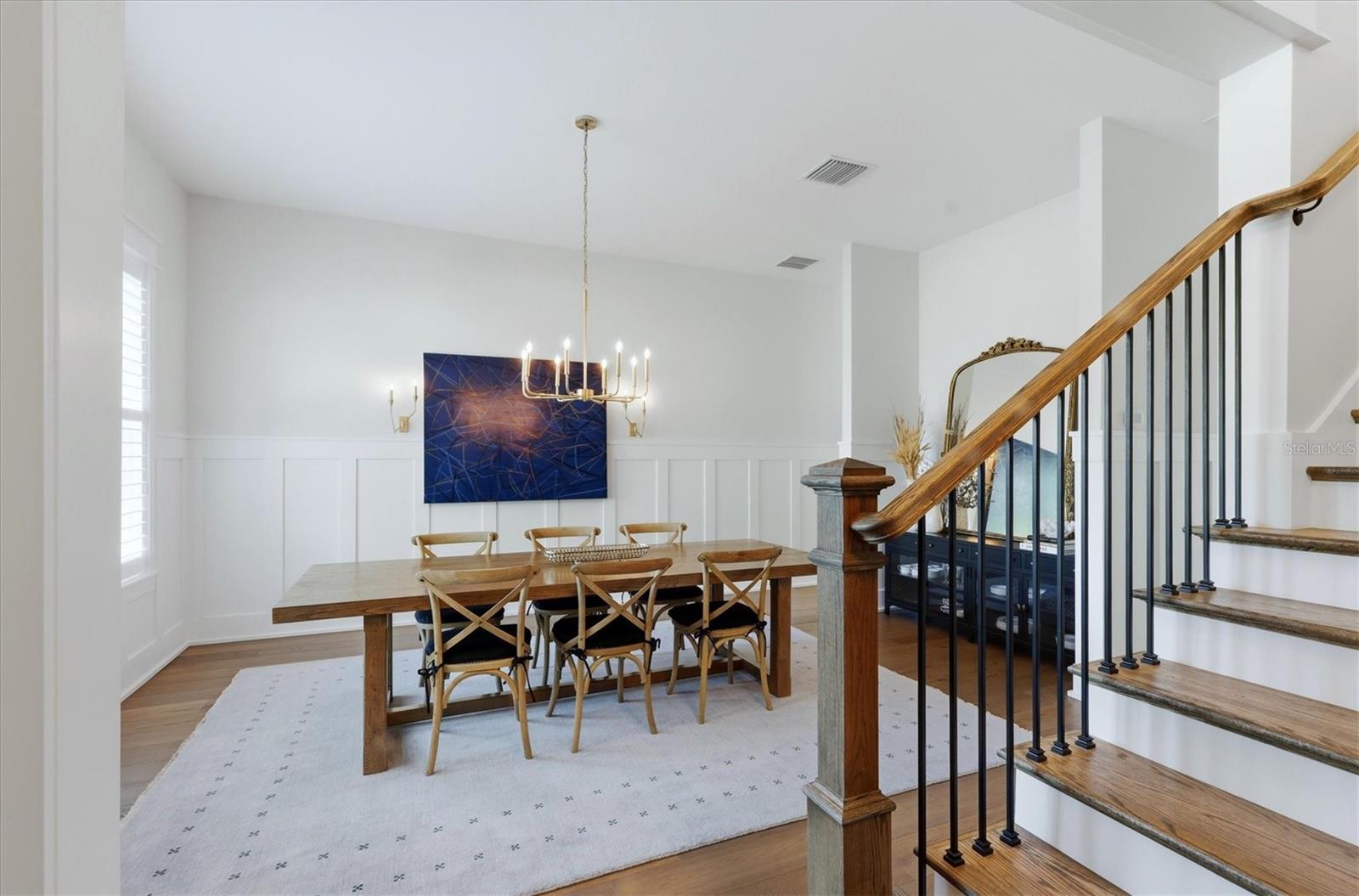 Image 14 of 70 For 1686 North Drive