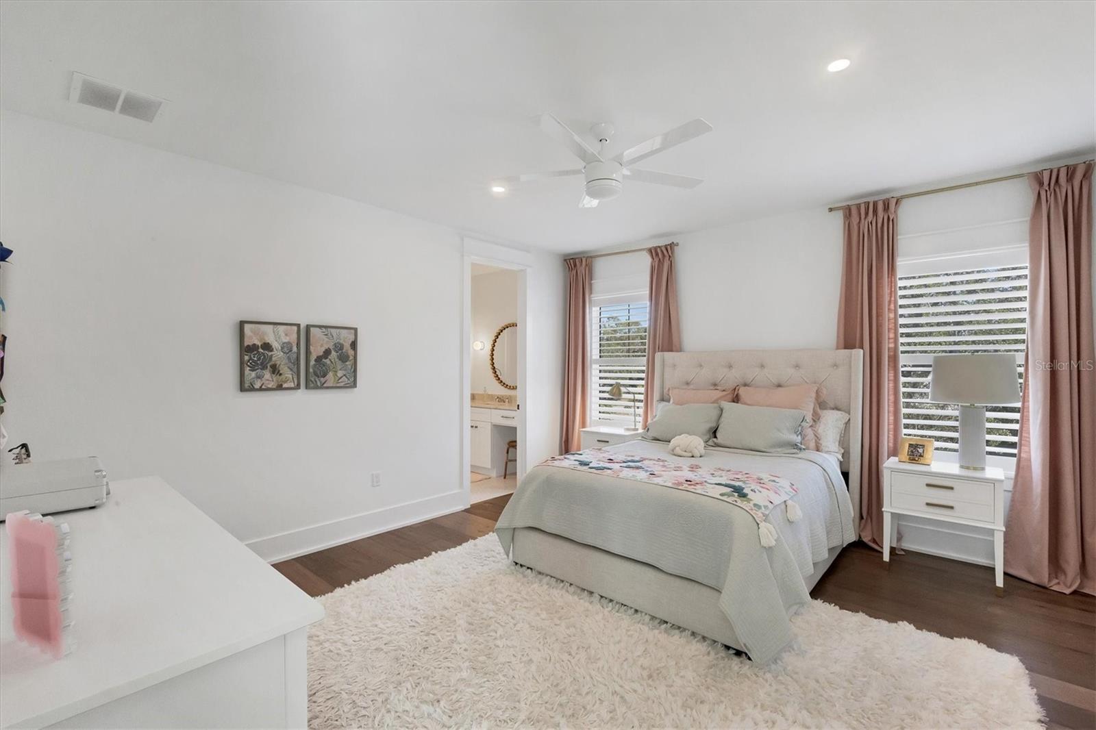 Image 41 of 70 For 1686 North Drive