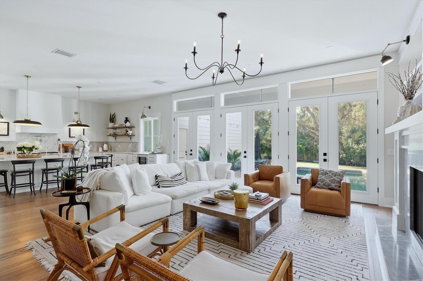 Image 6 of 70 For 1686 North Drive