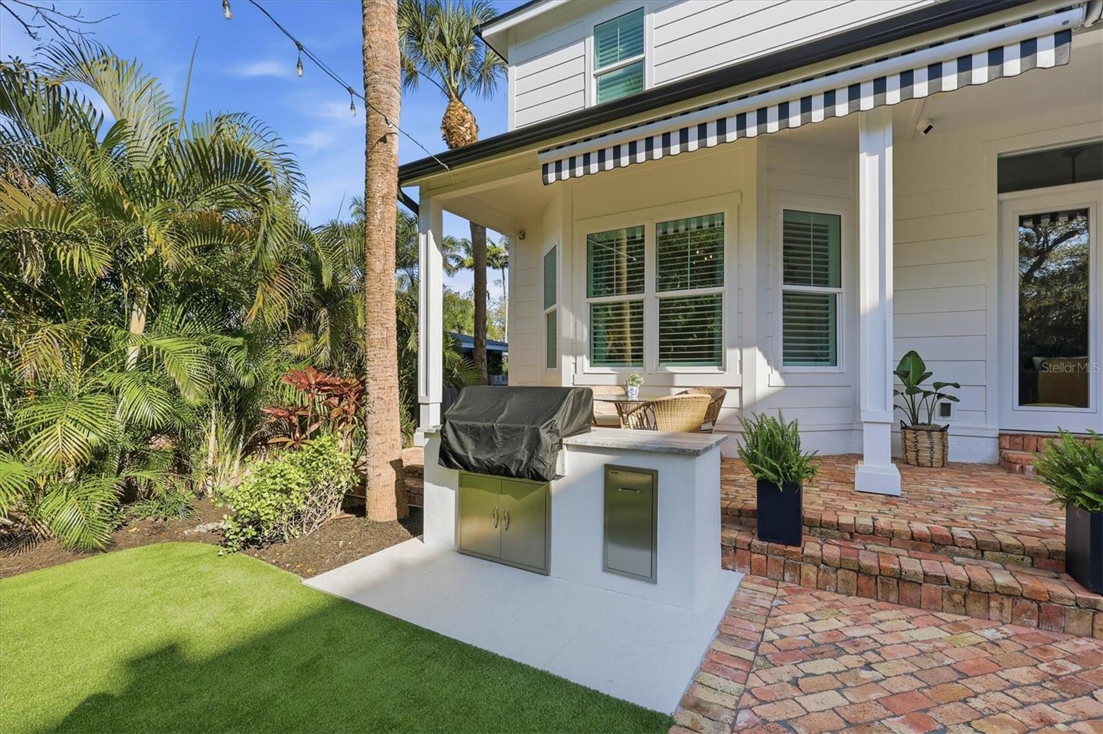 Image 61 of 70 For 1686 North Drive