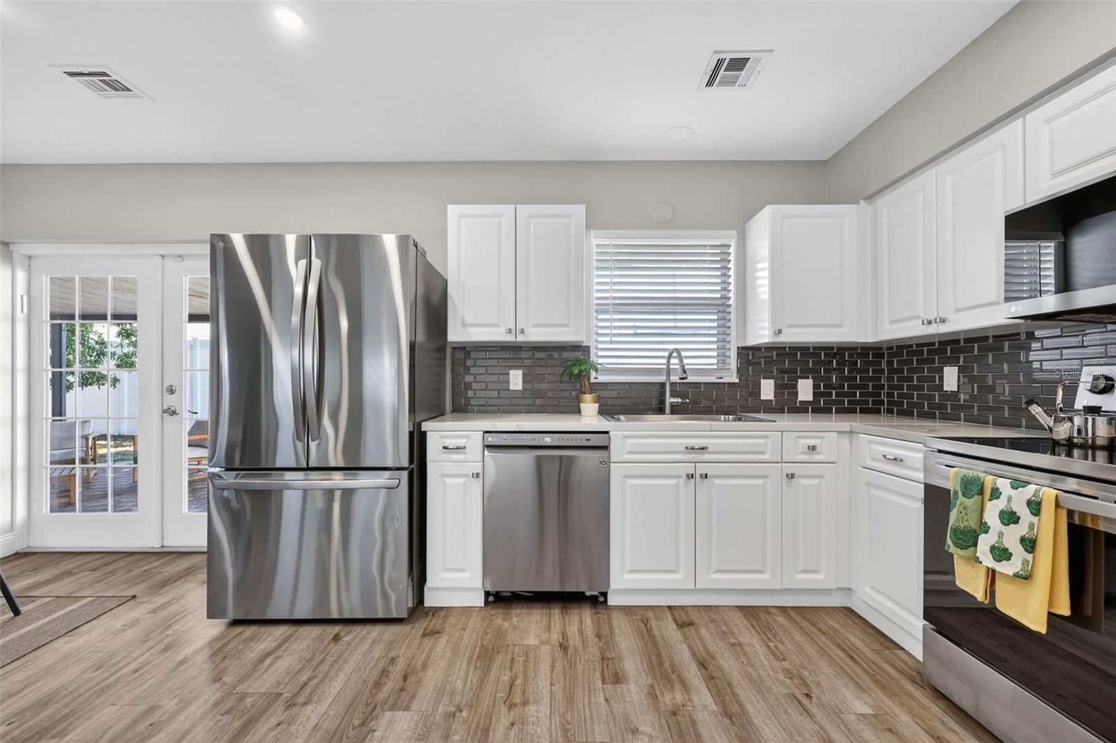 Image 11 of 32 For 2806 Upper Tangelo Drive