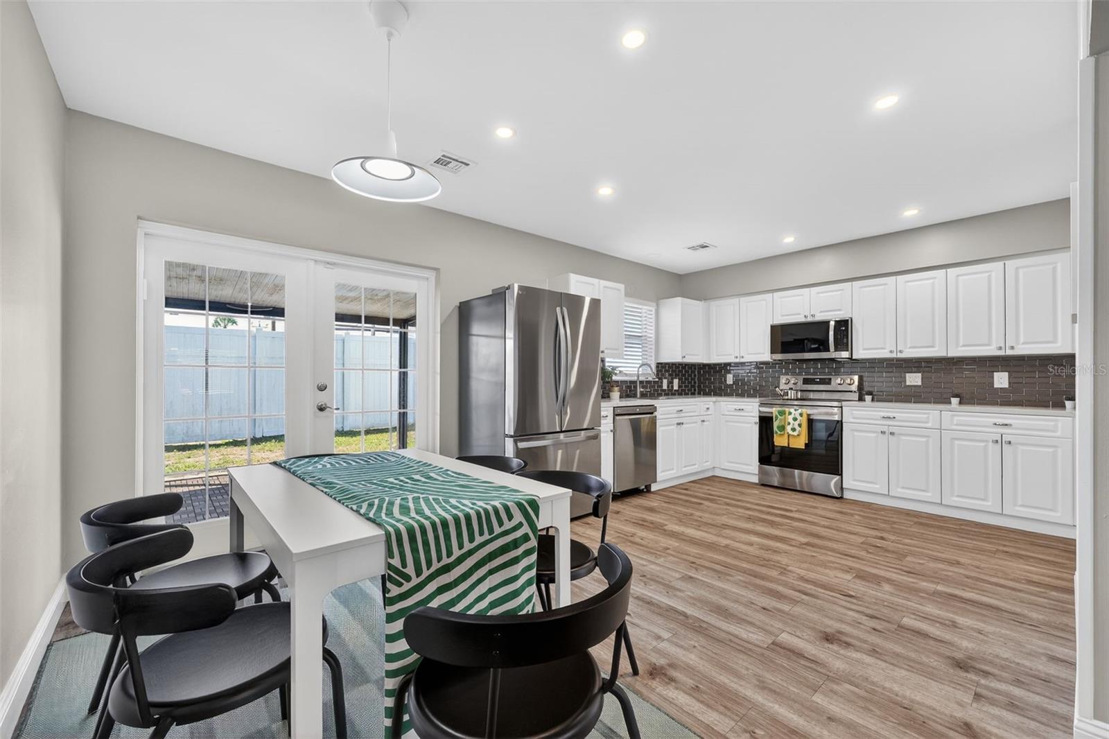 Image 2 of 32 For 2806 Upper Tangelo Drive