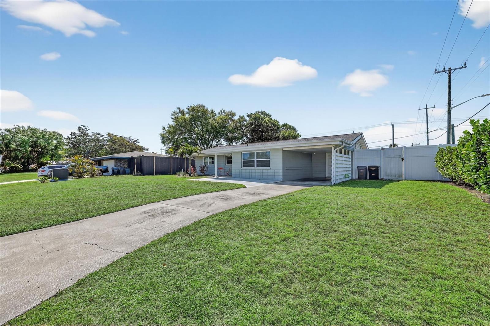 Image 4 of 32 For 2806 Upper Tangelo Drive