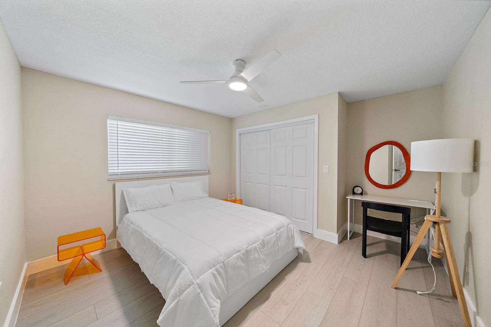 Image 31 of 47 For 3041 Clifford Street