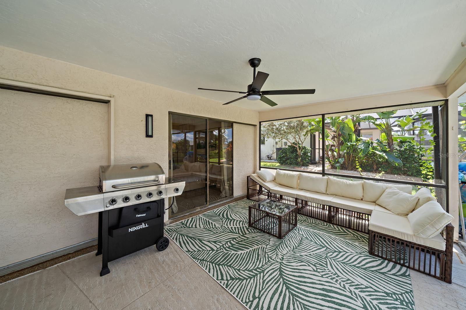 Image 40 of 47 For 3041 Clifford Street