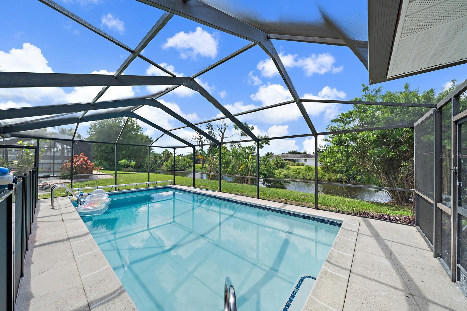 Image 43 of 47 For 3041 Clifford Street