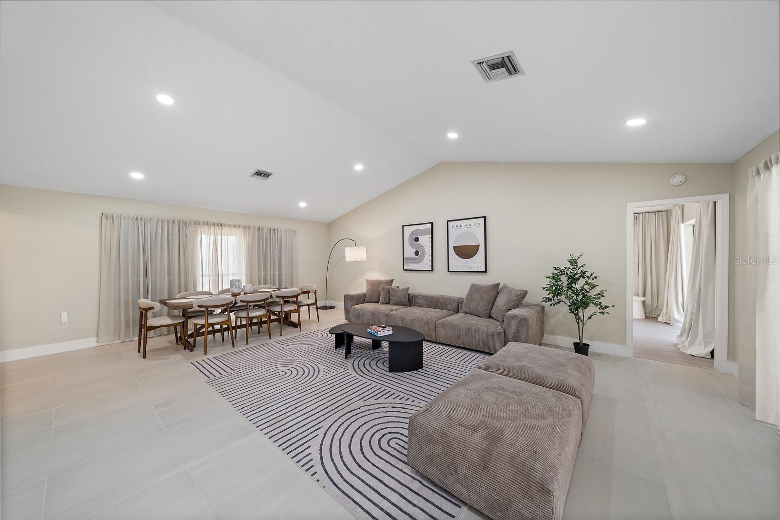 Image 7 of 47 For 3041 Clifford Street