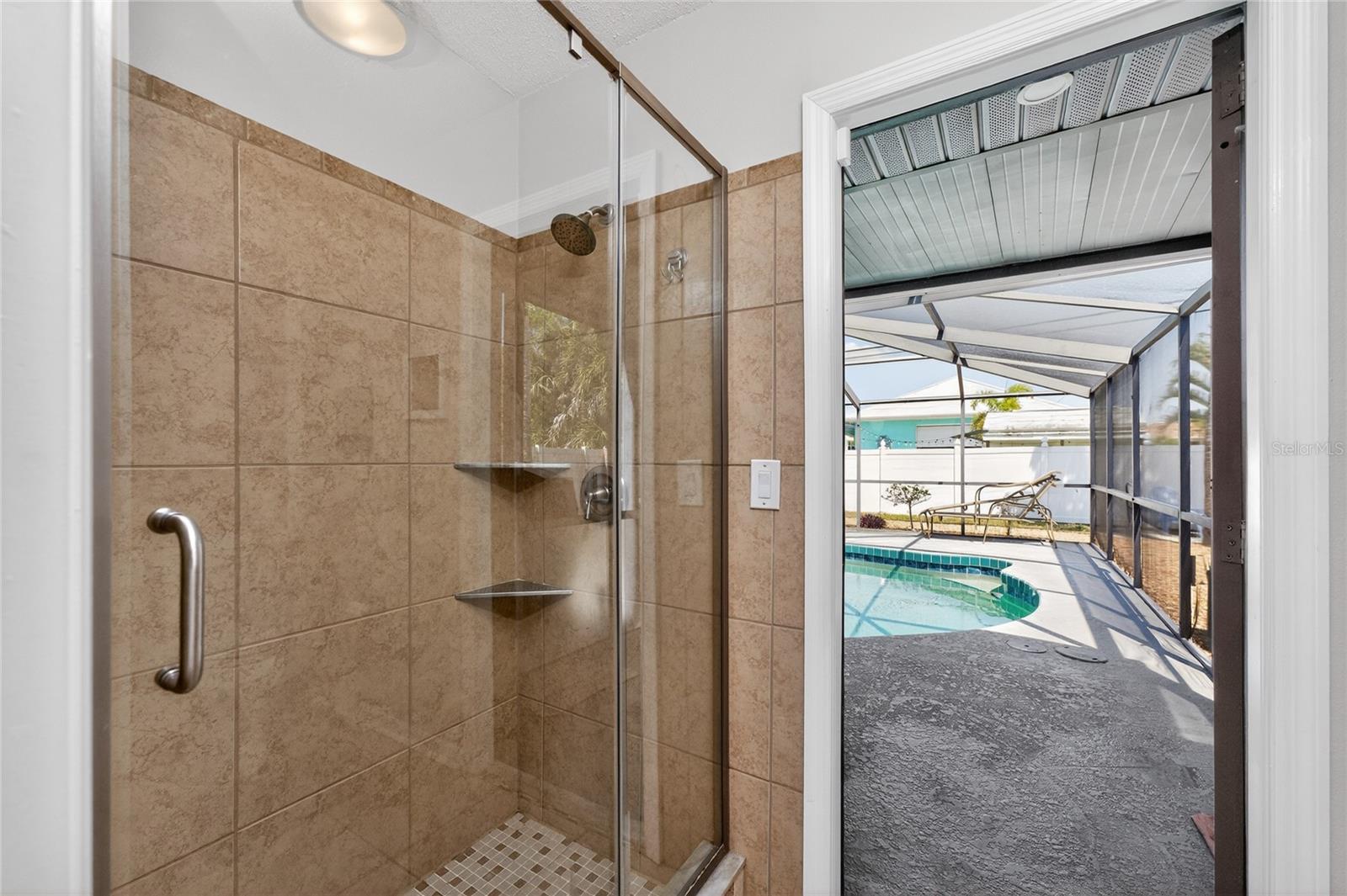 Image 31 of 67 For 9340 Saint Catherine Avenue