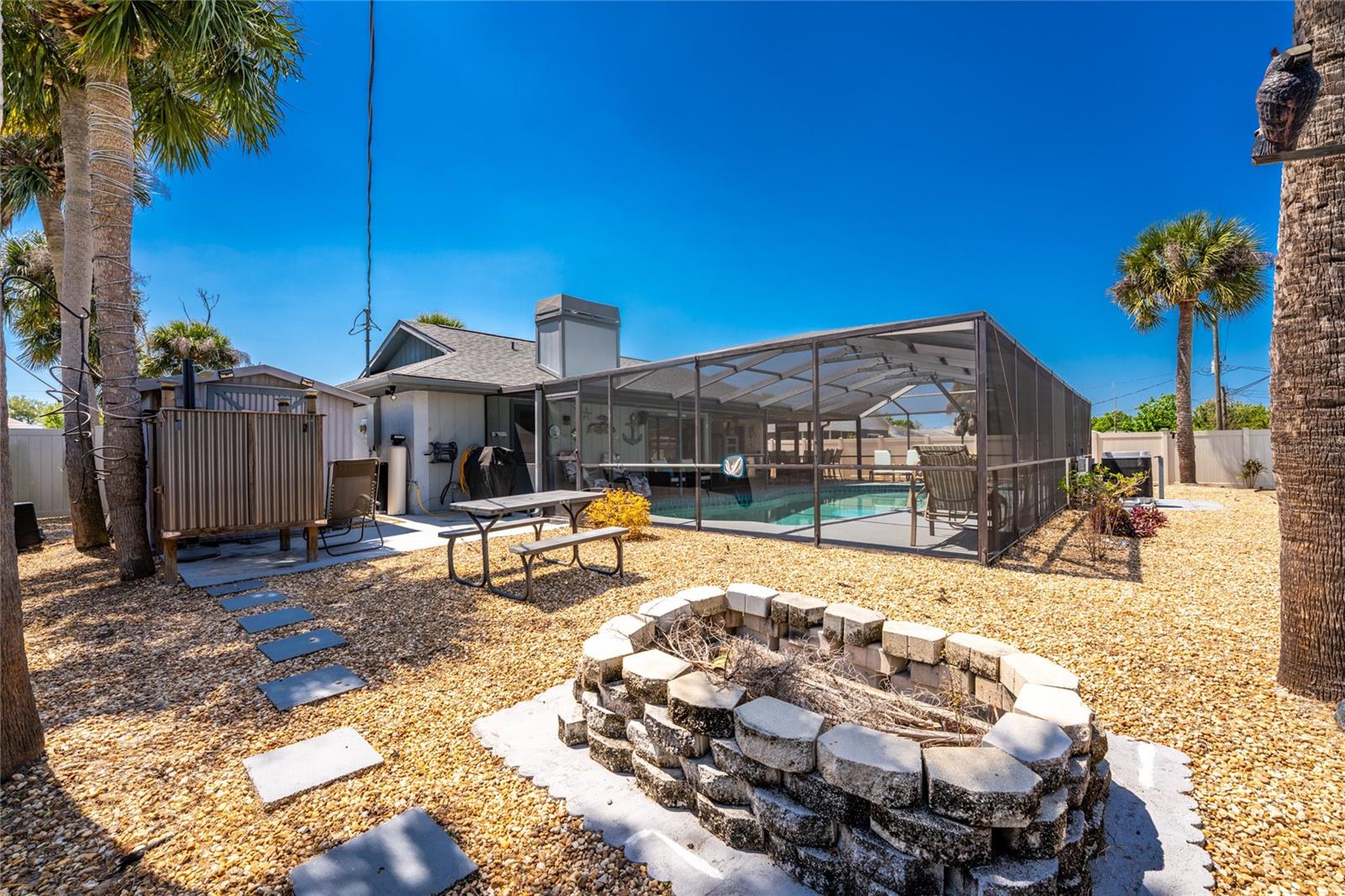 Image 46 of 67 For 9340 Saint Catherine Avenue