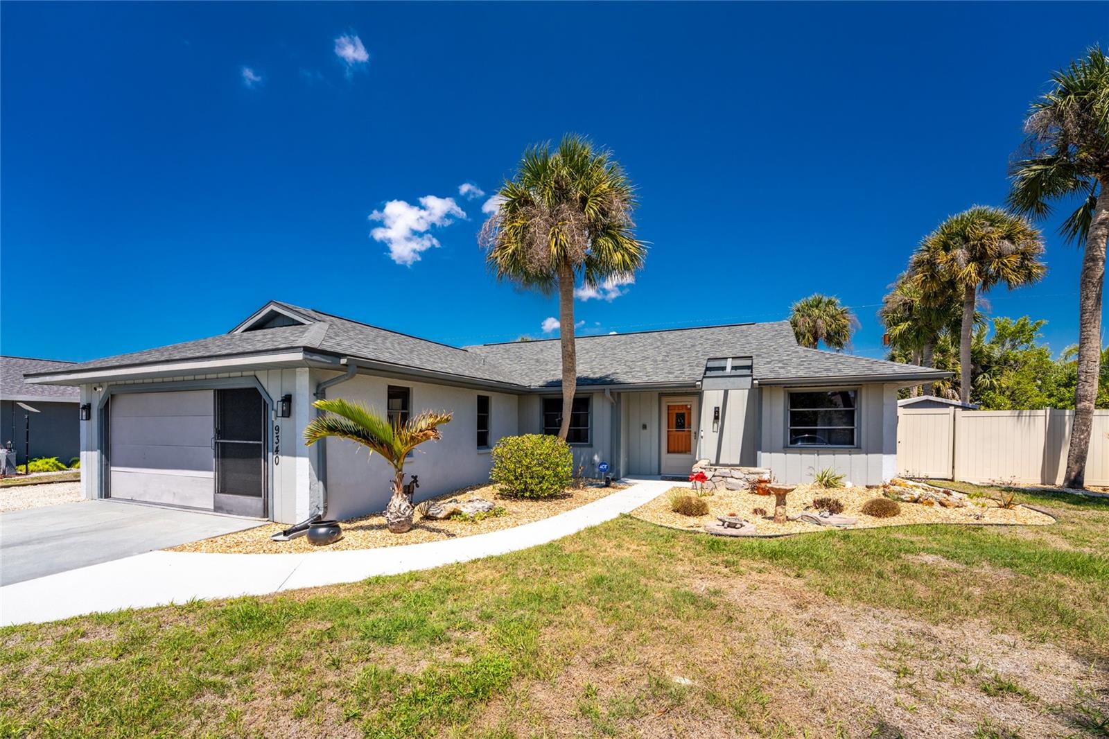 Image 50 of 67 For 9340 Saint Catherine Avenue