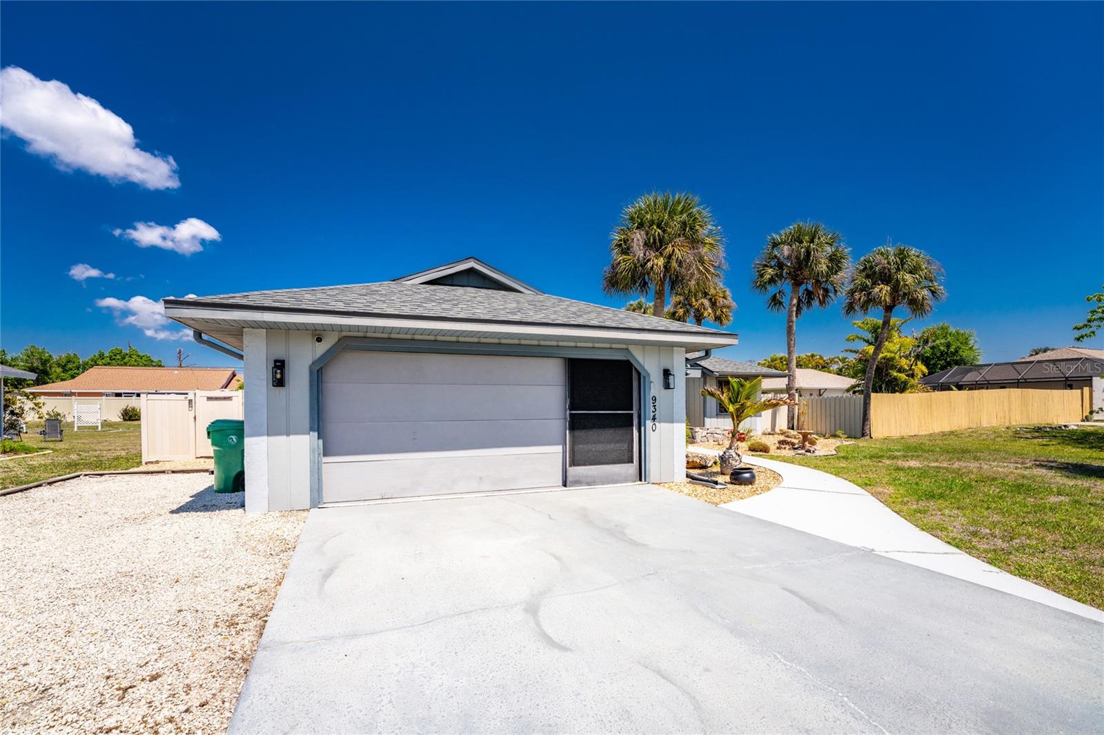 Image 52 of 67 For 9340 Saint Catherine Avenue