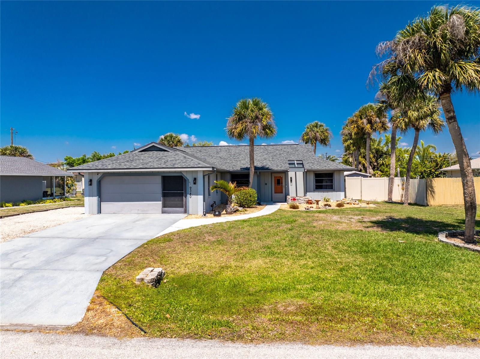 Image 55 of 67 For 9340 Saint Catherine Avenue