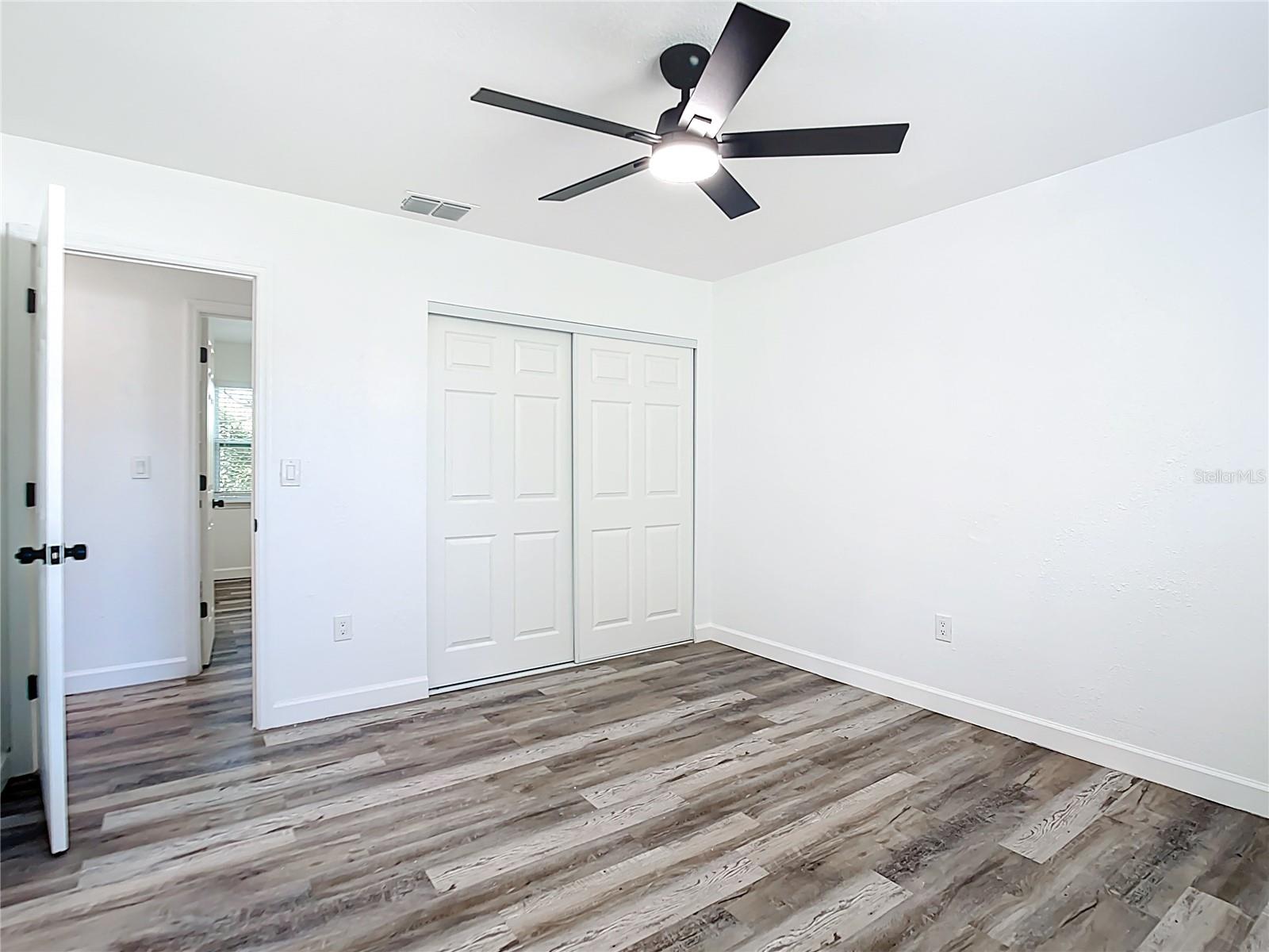 Image 13 of 18 For 8050 Porto Chico Avenue