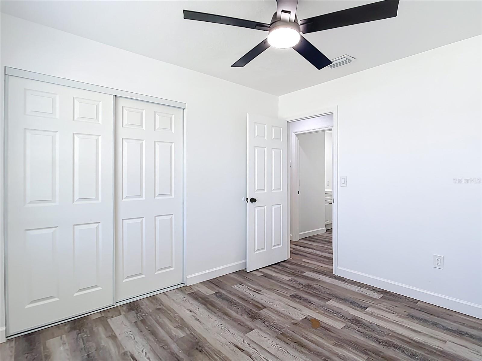 Image 6 of 18 For 8050 Porto Chico Avenue