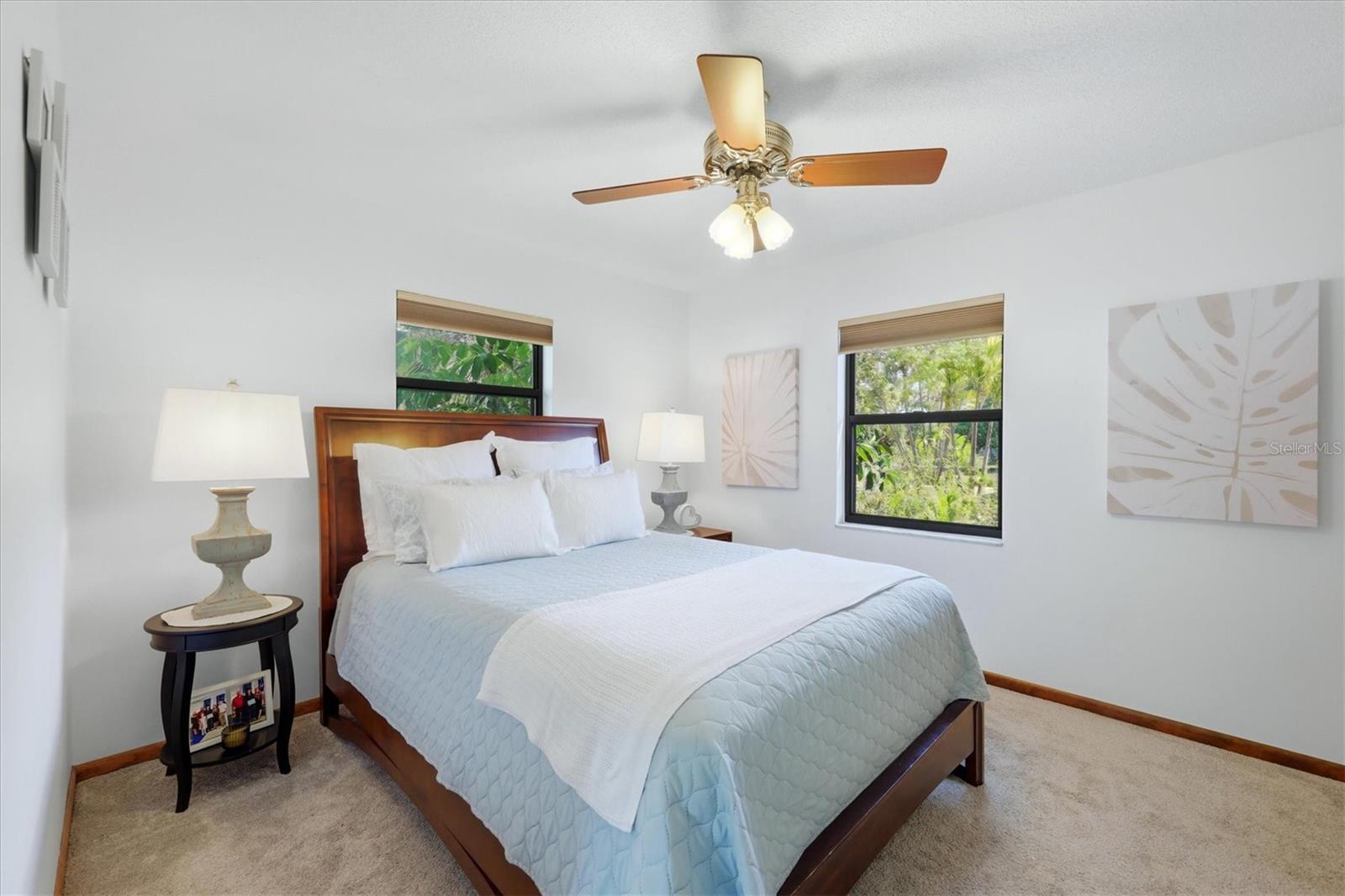 Image 19 of 31 For 2456 Arden Drive