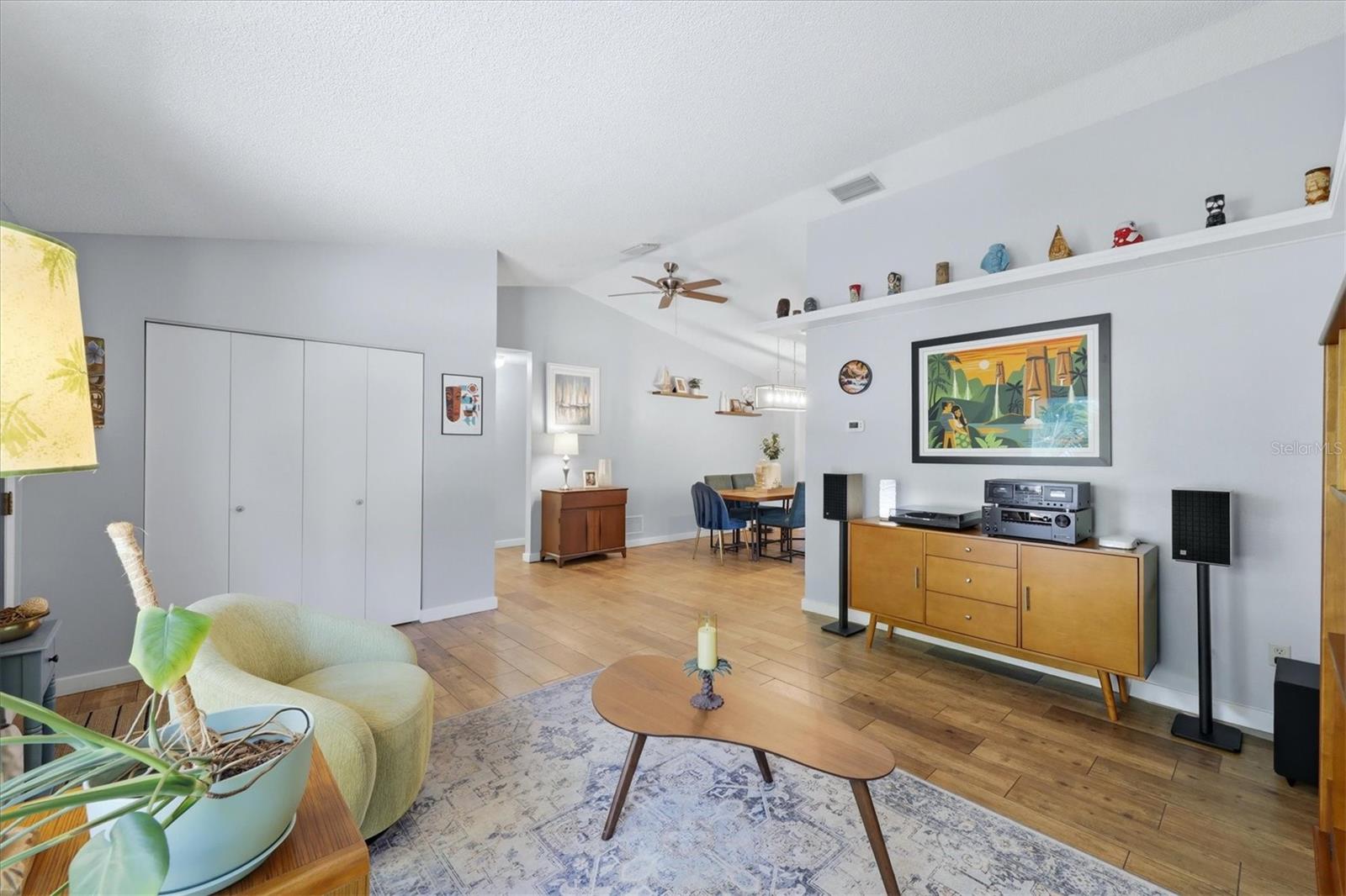 Image 7 of 31 For 2456 Arden Drive