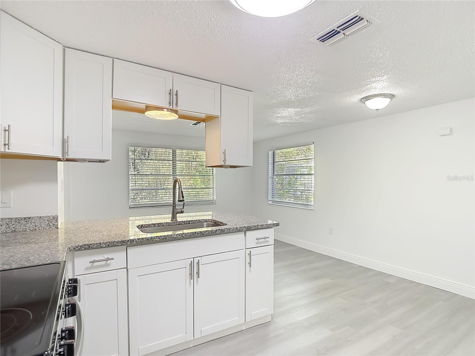 Image 17 of 54 For 7309 Washington Street