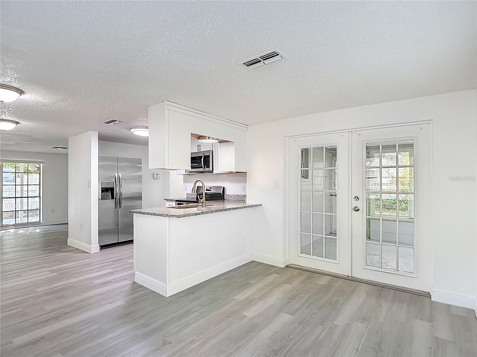 Image 18 of 54 For 7309 Washington Street