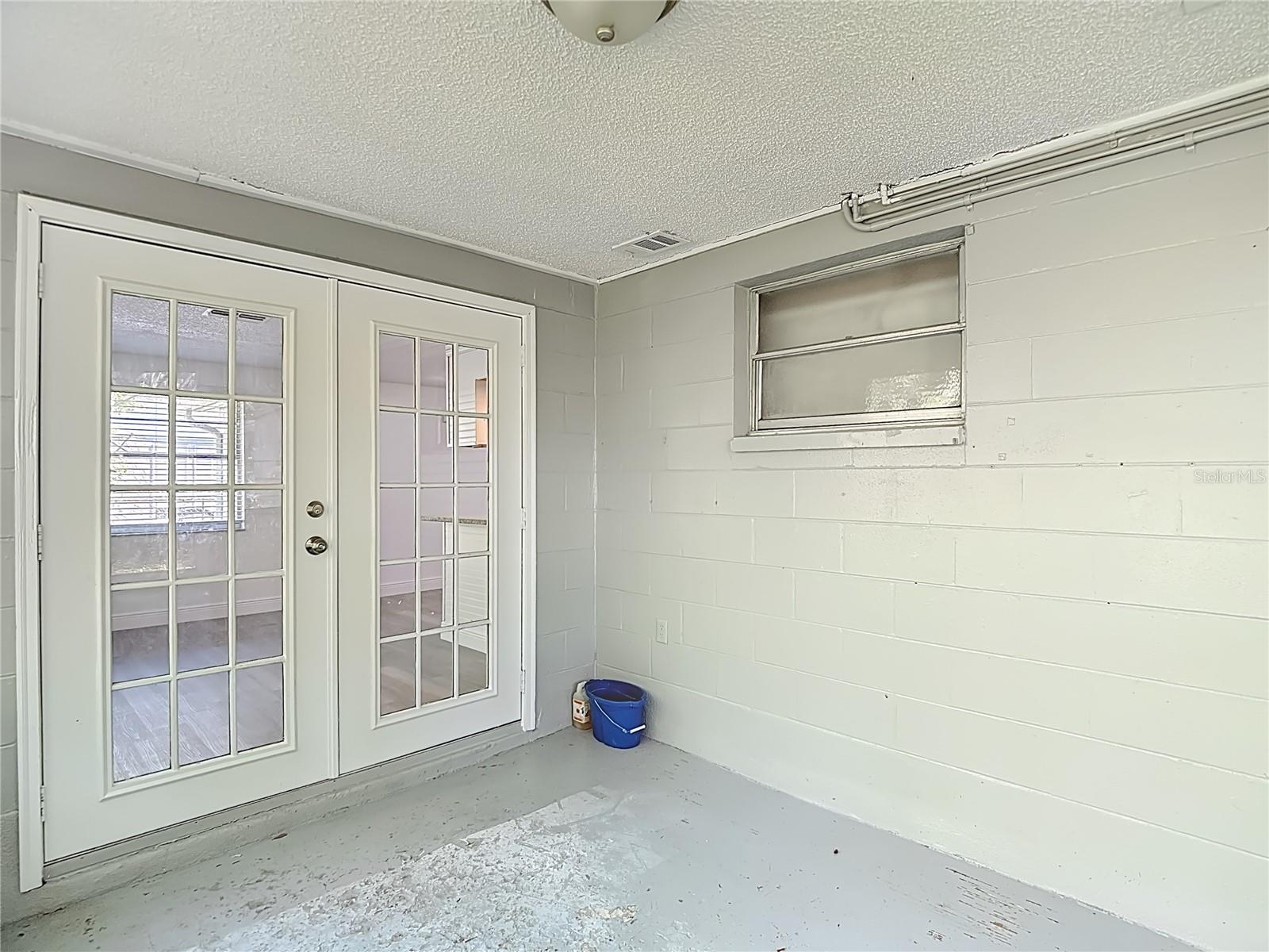 Image 35 of 54 For 7309 Washington Street