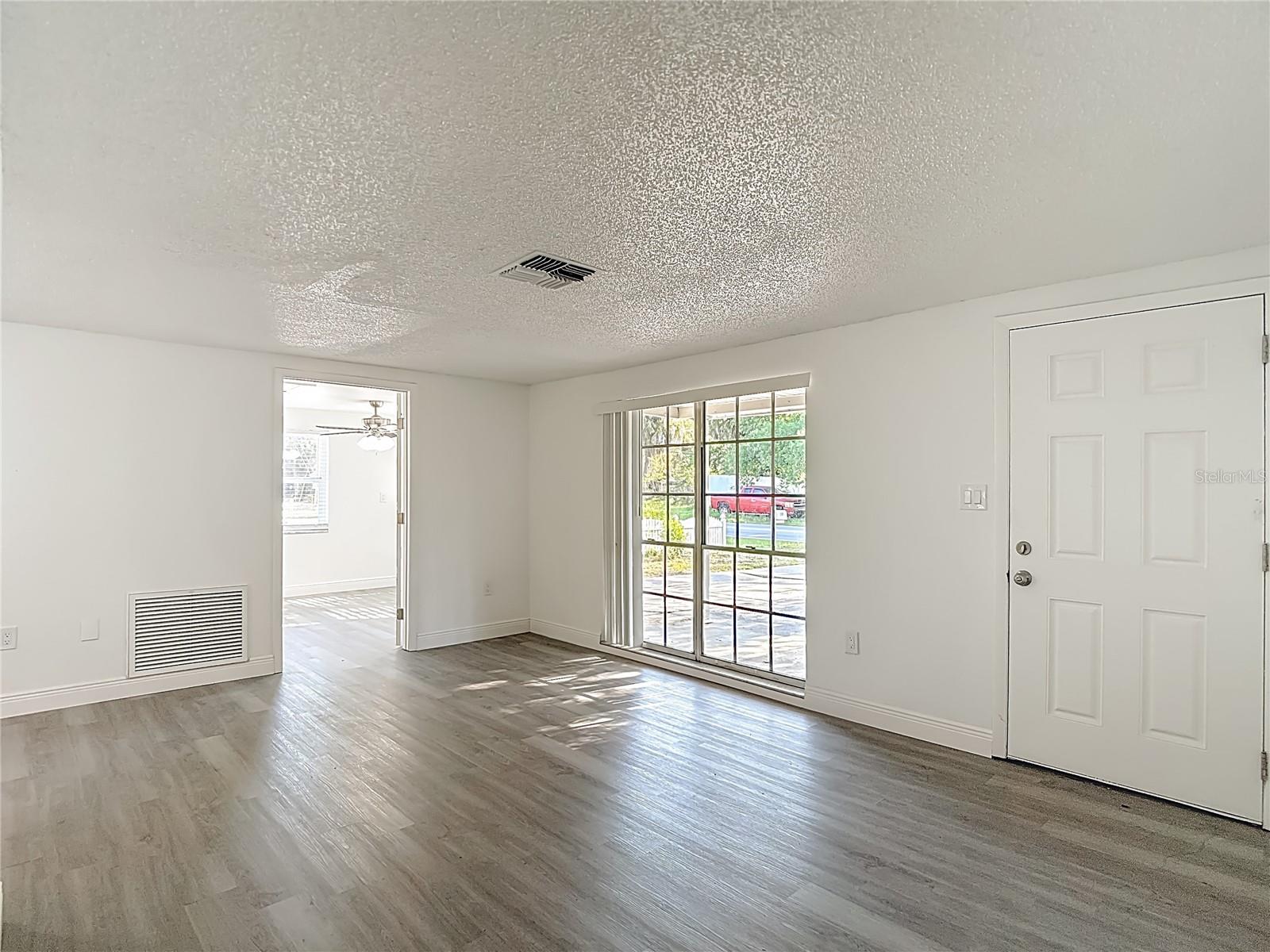 Image 37 of 54 For 7309 Washington Street