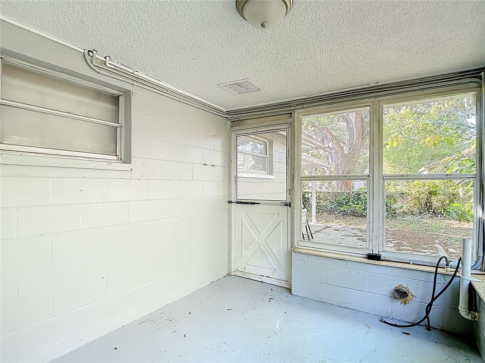 Image 45 of 54 For 7309 Washington Street