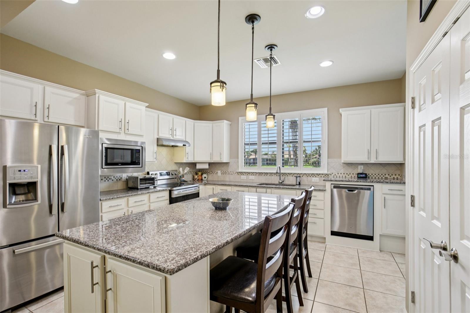 Image 11 of 51 For 13911 Lido Street