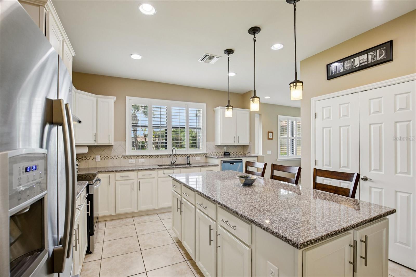 Image 12 of 51 For 13911 Lido Street