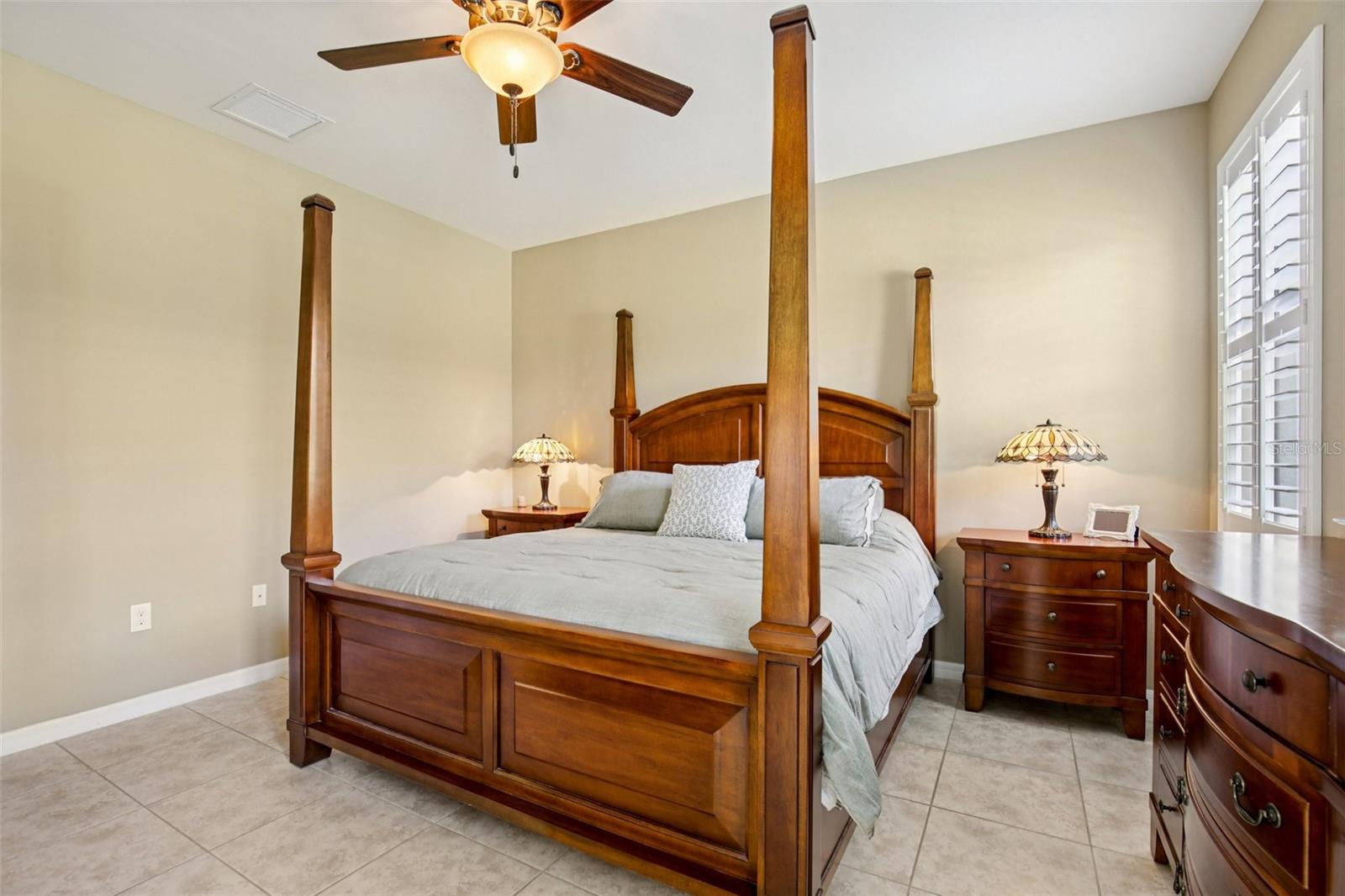 Image 21 of 51 For 13911 Lido Street