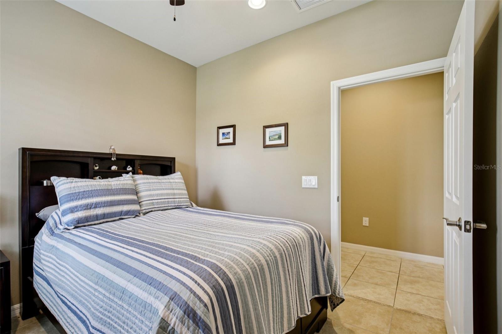 Image 25 of 51 For 13911 Lido Street