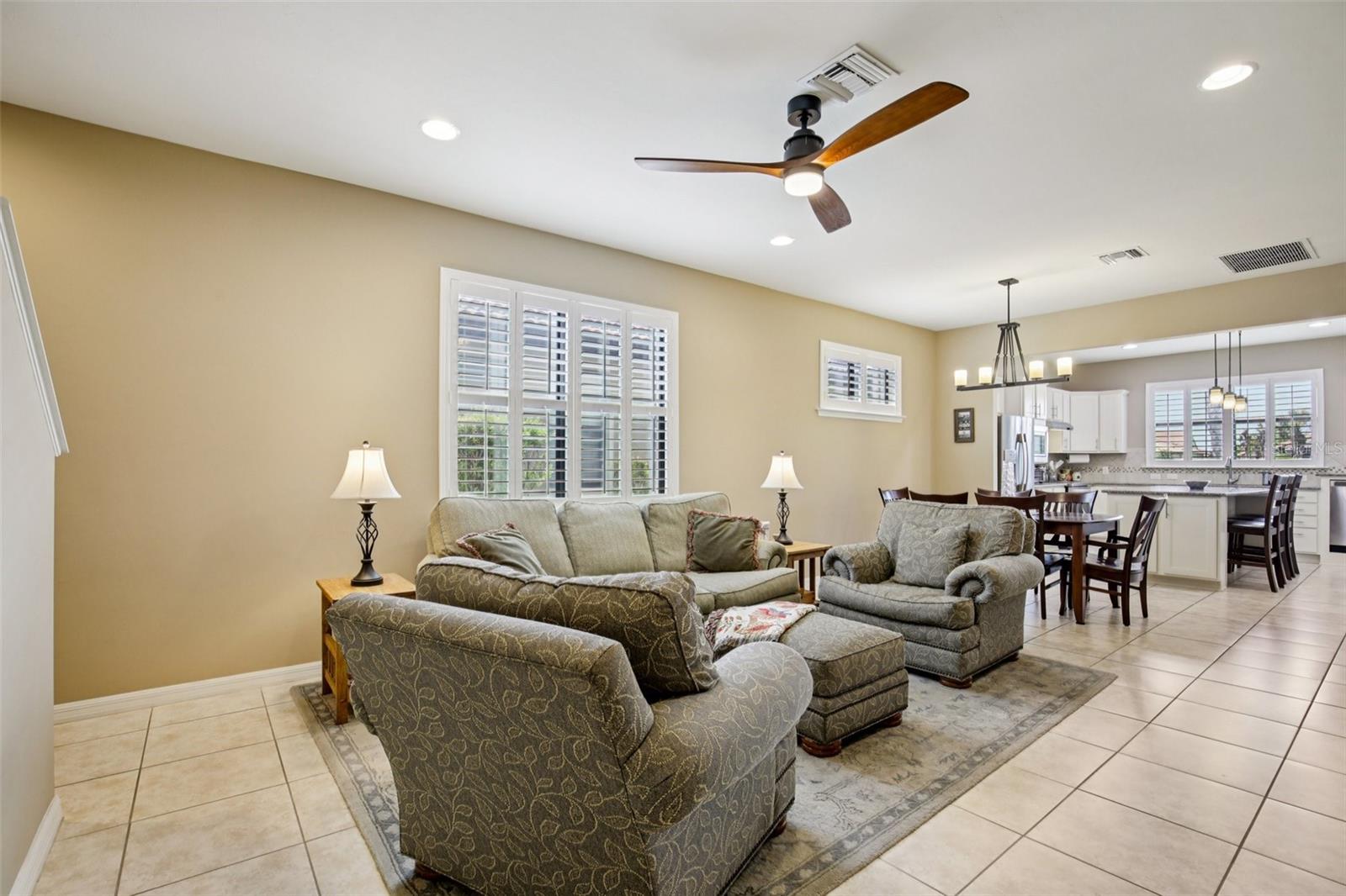 Image 6 of 51 For 13911 Lido Street