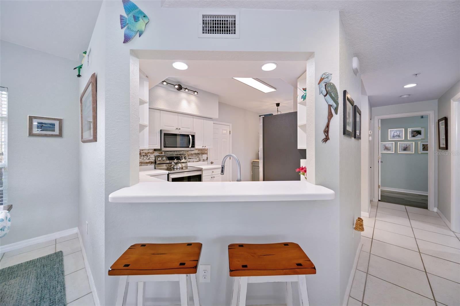 Image 13 of 54 For 7667 Sweetbay Circle 11-102