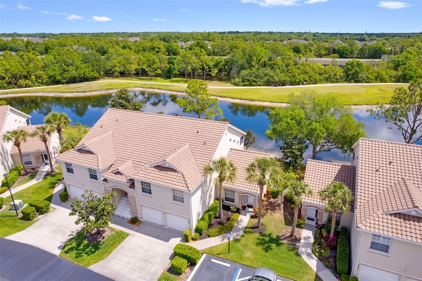 Image 2 of 54 For 7667 Sweetbay Circle 11-102