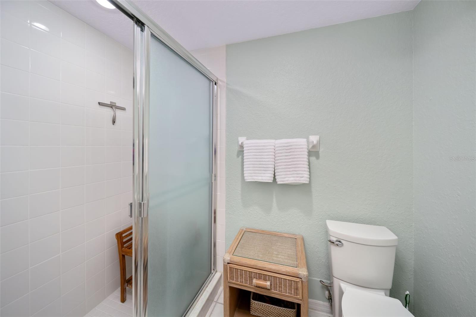 Image 25 of 54 For 7667 Sweetbay Circle 11-102