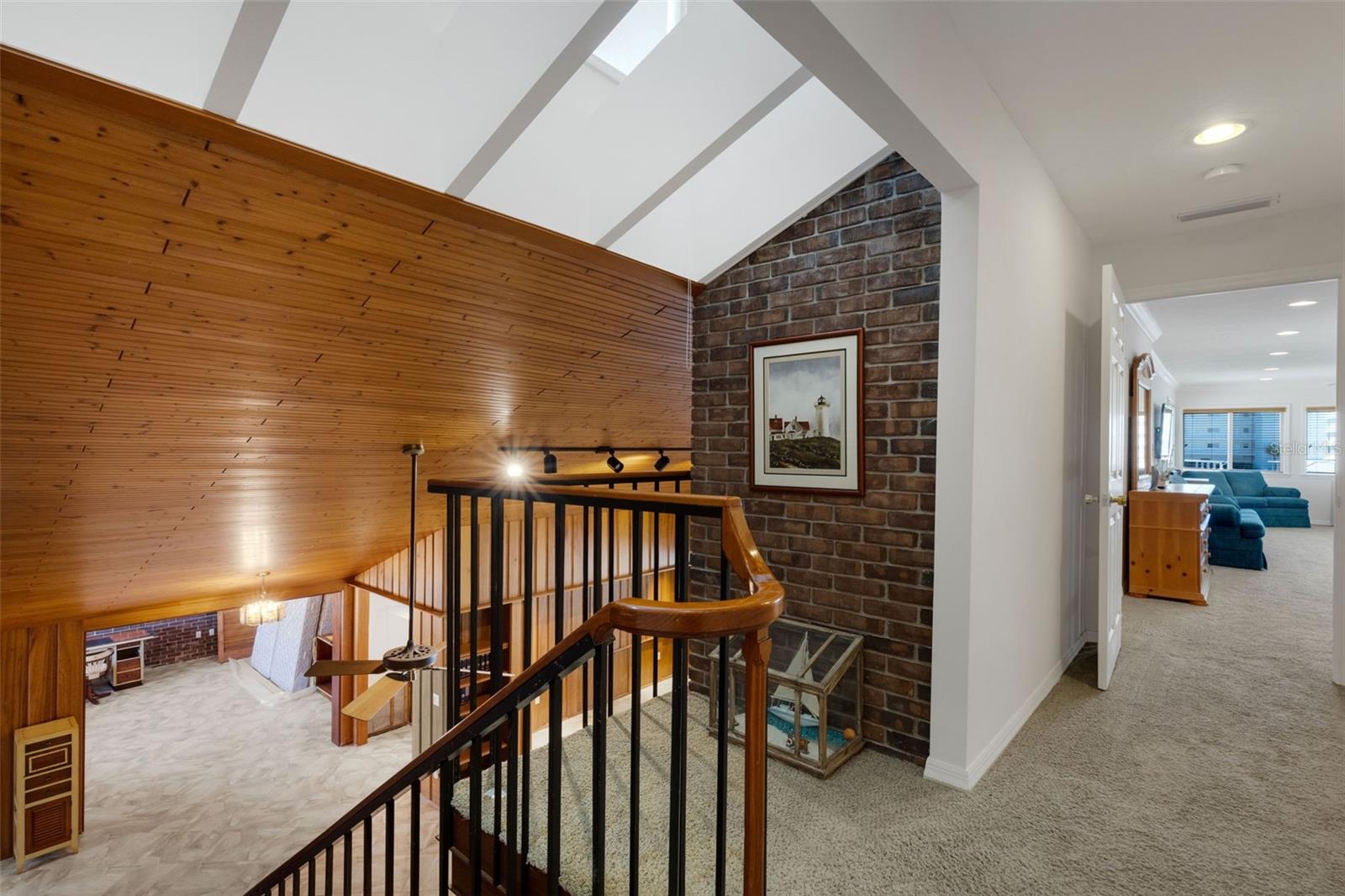 Image 21 of 58 For 700 El Dorado Drive