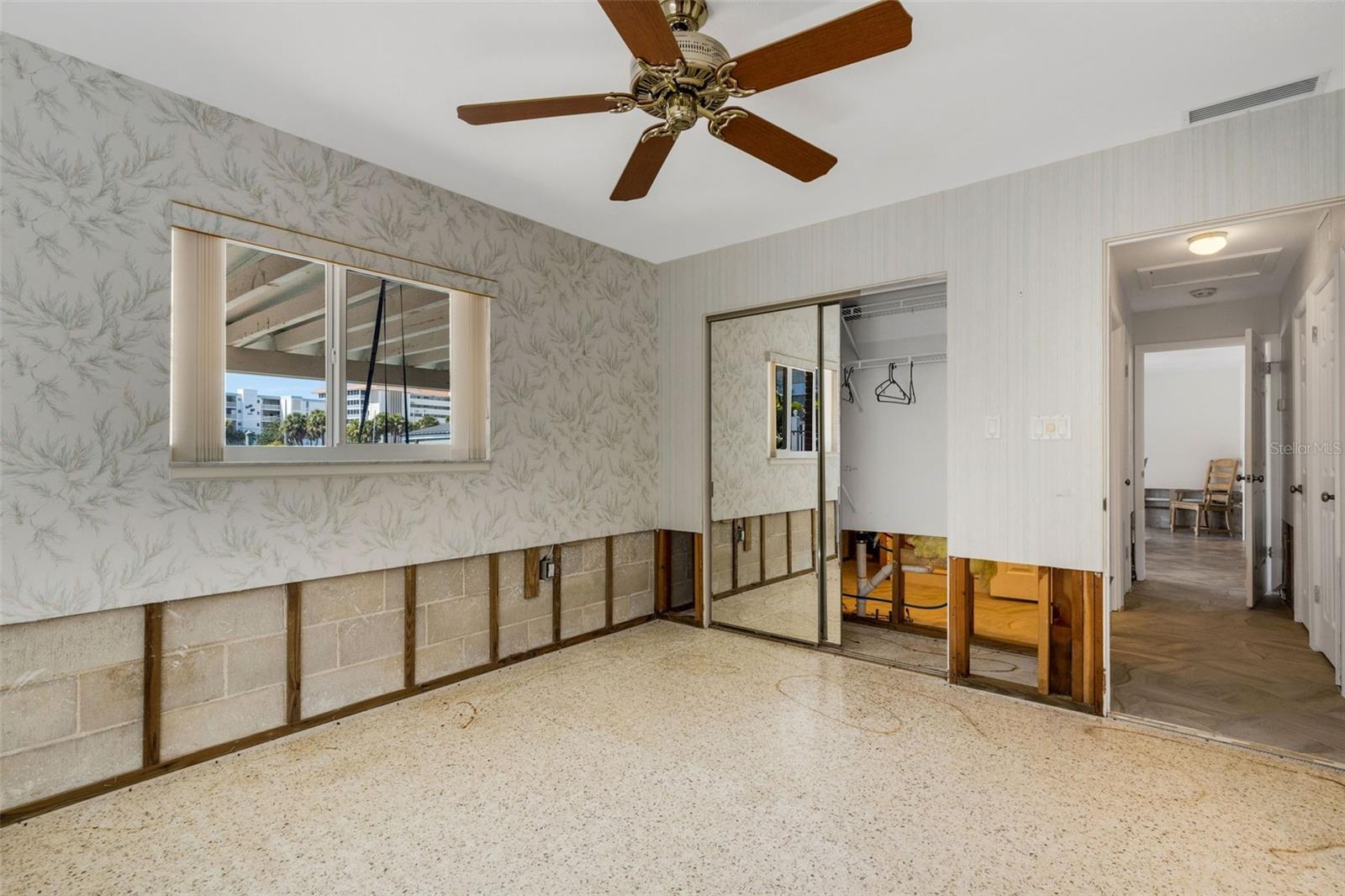 Image 28 of 58 For 700 El Dorado Drive