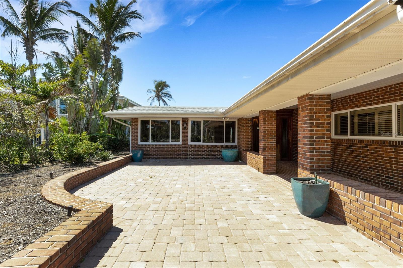 Image 34 of 58 For 700 El Dorado Drive