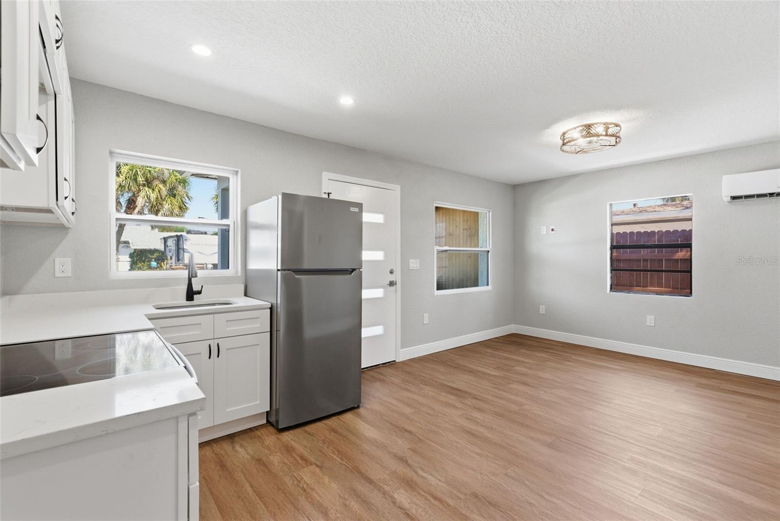 Image 10 of 27 For 113 145th Avenue E 1